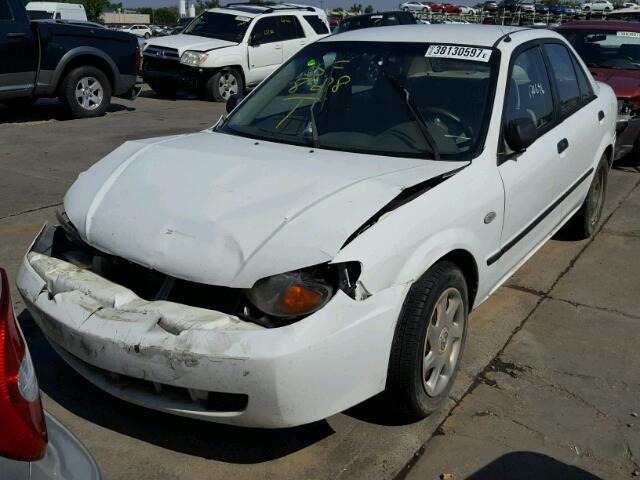 JM1BJ225130185786 - 2003 MAZDA PROTEGE DX WHITE photo 2