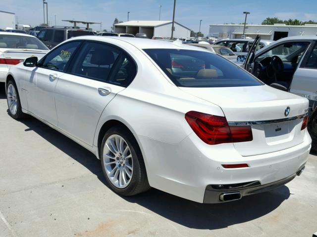 WBAYE8C56DD132542 - 2013 BMW 750LI WHITE photo 3