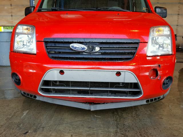 NM0LS7DN6BT050180 - 2011 FORD TRANSIT CO RED photo 9