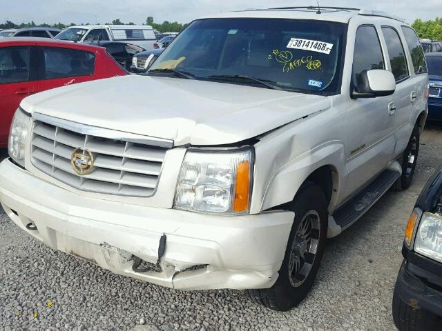 1GYEK63N82R165720 - 2002 CADILLAC ESCALADE L WHITE photo 2