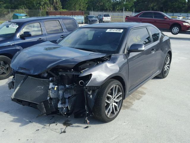 JTKJF5C78GJ024813 - 2016 TOYOTA SCION TC 灰色 照片 2