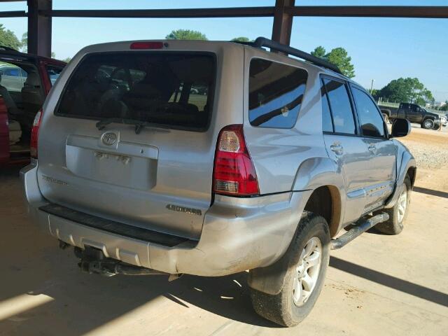 JTEZT14R468009688 - 2006 TOYOTA 4RUNNER SR SILVER photo 4