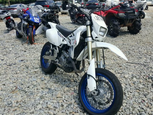 JS1SK44A7H2100930 - 2017 SUZUKI DR-Z400 SM WHITE photo 1