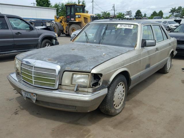 WDBCA39D7HA316579 - 1987 MERCEDES-BENZ 560 SEL SILVER photo 2