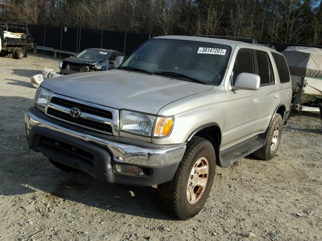 JT3HN86R7X0198065 - 1999 TOYOTA 4RUNNER SR GRAY photo 2