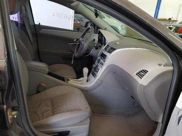 1G1ZB5EB9A4139992 - 2010 CHEVROLET MALIBU LS ნაცრისფერი ფოტო 5