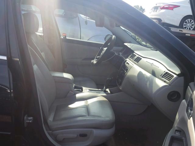 2G1WD58C169127664 - 2006 CHEVROLET IMPALA SUP 黑色 照片 5