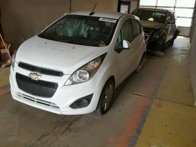 KL8CB6S91EC576622 - 2014 CHEVROLET SPARK WHITE photo 2