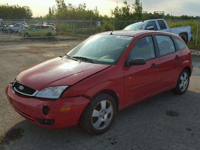 1FAFP37NX7W337863 - 2007 FORD FOCUS ZX5 RED photo 2