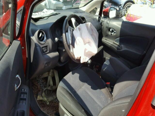 3N1CE2CP9FL380330 - 2015 NISSAN VERSA NOTE RED photo 9