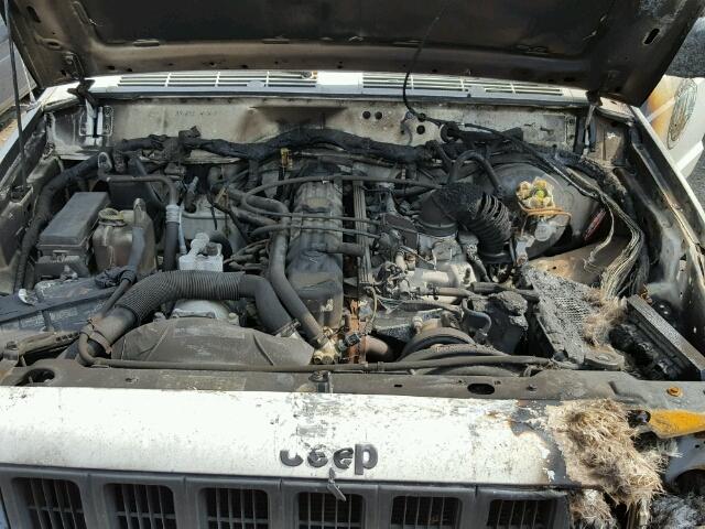 1J4FJ28S2WL259518 - 1998 JEEP CHEROKEE S WHITE photo 7