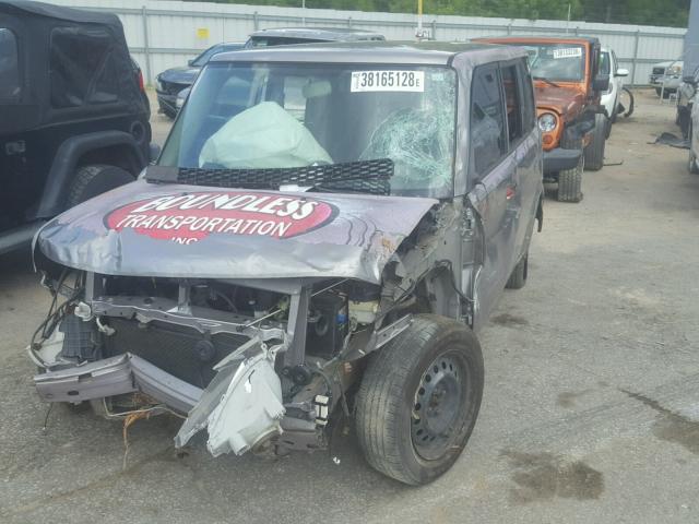 JTLKT324750213492 - 2005 TOYOTA SCION XB Grau Foto 2