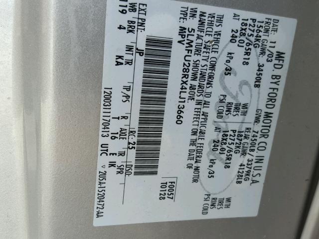 5LMFU28RX4LJ13660 - 2004 LINCOLN NAVIGATOR 银色 照片 10