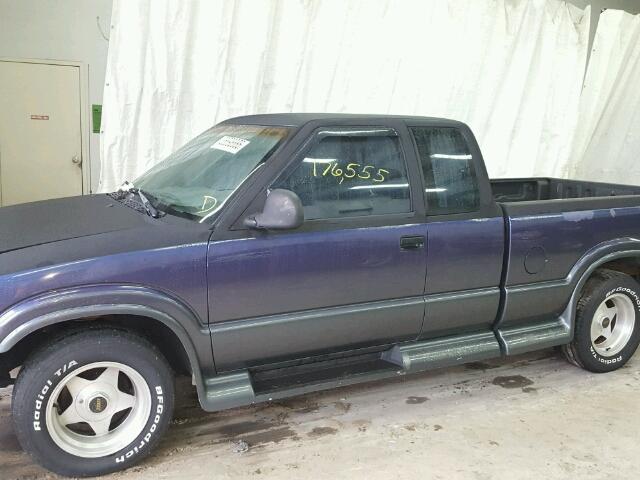 1GCCS19W1T8142304 - 1996 CHEVROLET S TRUCK S1 PURPLE photo 10