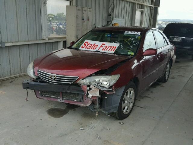 4T1BF32K95U091403 - 2005 TOYOTA CAMRY LE 勃艮第红 照片 2