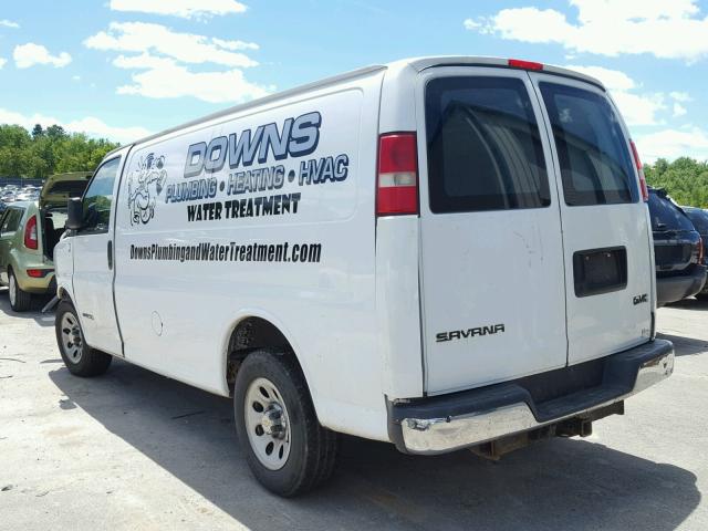 1GCSHAF45B1117622 - 2011 CHEVROLET EXPRESS G1 WHITE photo 3