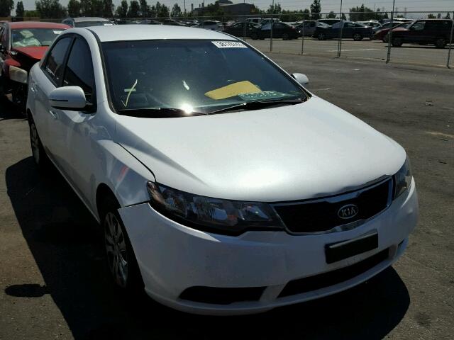 KNAFU4A21C5490877 - 2012 KIA FORTE EX WHITE photo 1