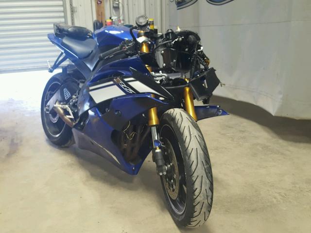 JYARJ16E2CA023920 - 2012 YAMAHA YZFR6 BLUE photo 1