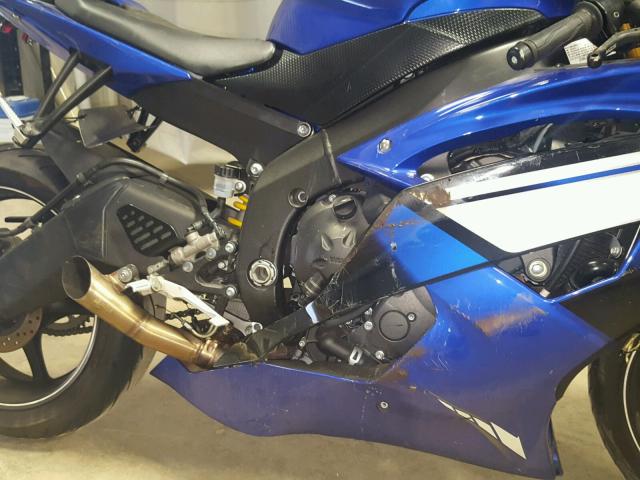 JYARJ16E2CA023920 - 2012 YAMAHA YZFR6 BLUE photo 7