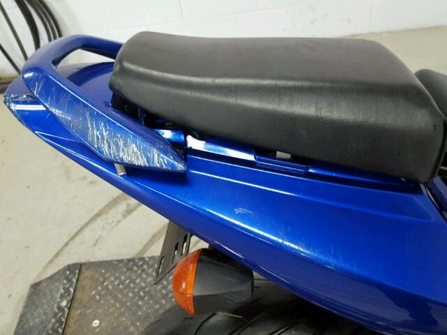 JS1VP53A042102566 - 2004 SUZUKI SV650 BLUE photo 19