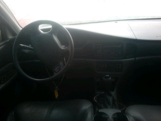 2G4WB55K811286161 - 2001 BUICK REGAL LS 白色 照片 9