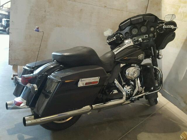 1HD1FC4119Y690491 - 2009 HARLEY-DAVIDSON FLHTCU BLACK photo 4