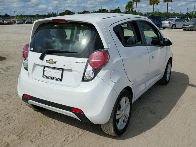 KL8CD6S95EC517891 - 2014 CHEVROLET SPARK 1LT WHITE photo 4