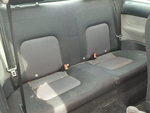 3VWBK21C63M409061 - 2003 VOLKSWAGEN NEW BEETLE ნაცრისფერი ფოტო 6