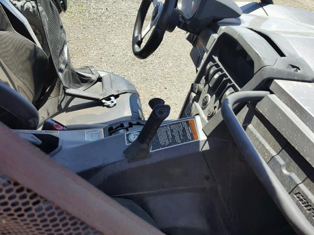 3JBKKXN11CJ000365 - 2012 CAN-AM COMMANDER SILVER photo 5