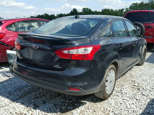 1FADP3F23DL114852 - 2013 FORD FOCUS SE BLACK photo 4