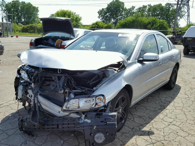 YV1RS592182695571 - 2008 VOLVO S60 2.5T SILVER photo 2