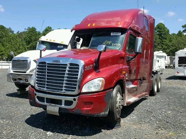 1FUJGLDR8DLFF9348 - 2013 FREIGHTLINER CASCADIA 1 RED photo 2