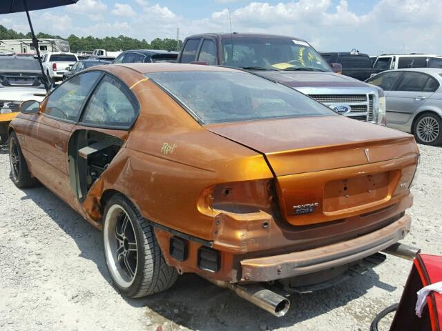 6G2VX12UX6L820642 - 2006 PONTIAC GTO ORANGE photo 3