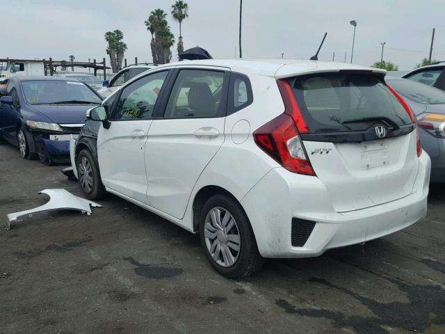 JHMGK5H54HS002709 - 2017 HONDA FIT LX WHITE photo 3