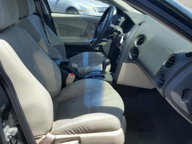 2G2WP522141307452 - 2004 PONTIAC GRAND PRIX GREEN photo 5