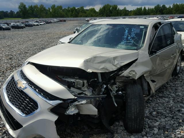 1G11B5SL7FF281781 - 2015 CHEVROLET MALIBU LS Qızıl foto 2