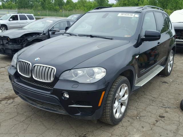 5UXZV8C5XD0C14693 - 2013 BMW X5 XDRIVE5 BLACK photo 2
