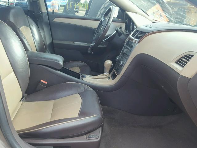 1G1ZG5E71CF286781 - 2012 CHEVROLET MALIBU LTZ 金色 照片 5