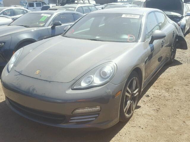 WP0AA2A74DL012617 - 2013 PORSCHE PANAMERA GRAY photo 2