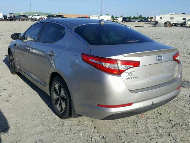 KNAGM4AD3C5010957 - 2012 KIA OPTIMA HYB SILVER photo 3