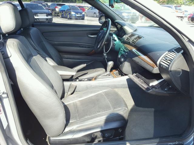 WBAUN135X9VH81366 - 2009 BMW 128 I GRAY photo 5