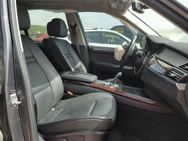 5UXZV4C53BL405812 - 2011 BMW X5 XDRIVE3 CHARCOAL photo 5