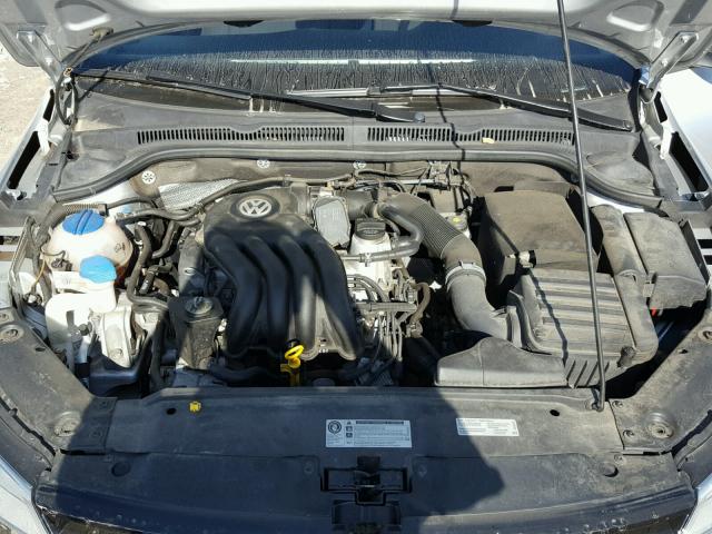 3VW2K7AJXEM423446 - 2014 VOLKSWAGEN JETTA BASE 银色 照片 7