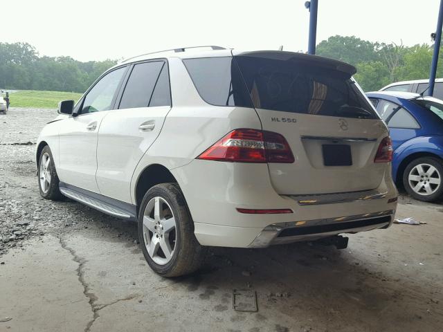 4JGDA7DB7DA118769 - 2013 MERCEDES-BENZ ML 550 4MA WHITE photo 3