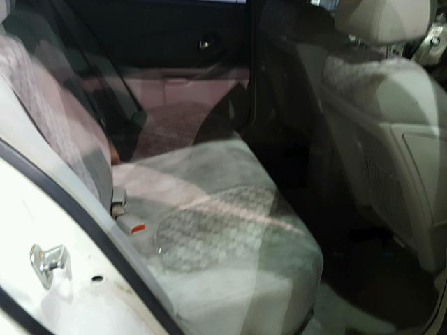 1G1ZT54845F329258 - 2005 CHEVROLET MALIBU LS WHITE photo 6