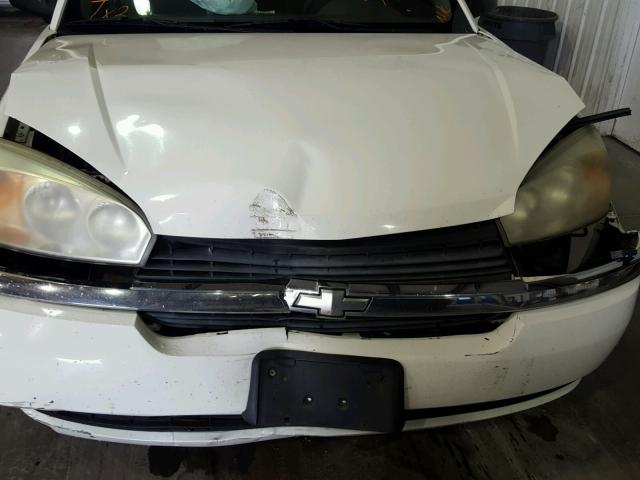 1G1ZT54845F329258 - 2005 CHEVROLET MALIBU LS WHITE photo 9