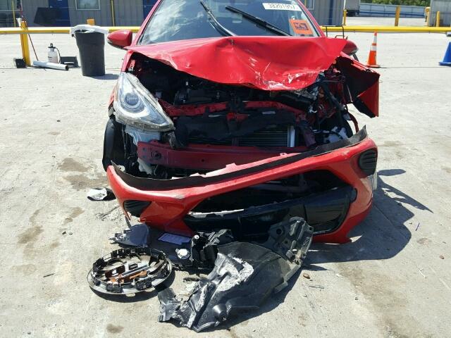 JTDKDTB39G1123810 - 2016 TOYOTA PRIUS C RED photo 9