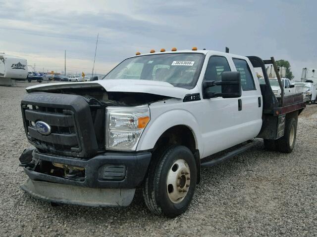 1FT8W3D64BEC00564 - 2011 FORD F350 SUPER WHITE photo 2