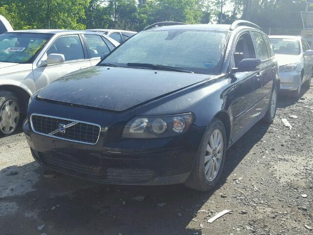 YV1MW382552089738 - 2005 VOLVO V50 2.4I BLACK photo 2