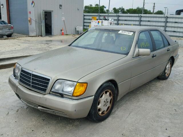 WDBGB34E4NA059939 - 1992 MERCEDES-BENZ 300 SD BEIGE photo 2